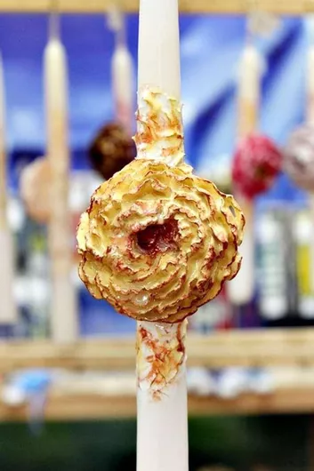 Πασχαλινή Λαμπάδα Στρογγυλή Λαμπάδα