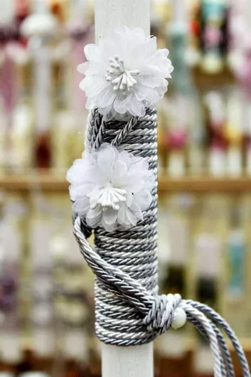 Πασχαλινή Λαμπάδα Στρογγυλή 25cm. Λευκό