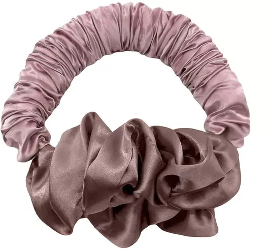 Heatless Hair Curling Scrunchie in Dusty Pink