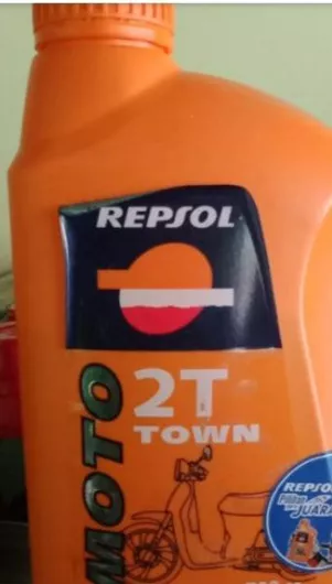 Λάδι Μοτοσυκλέτας Repsol Μοτο Town για Δίχρονους Κινητήρες 1lt