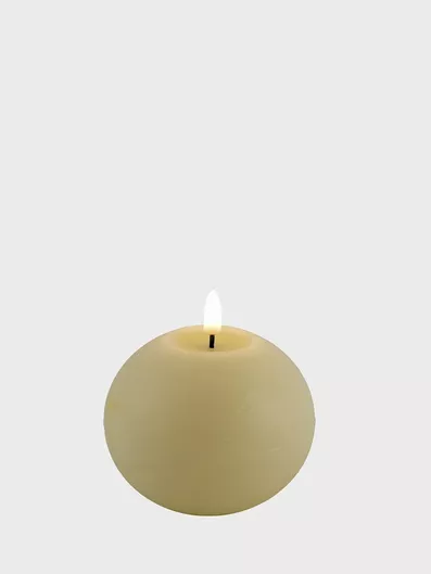 Κερι Μπαλλα Κρεμ 3d Κερι Λιωμενο Στη Φλογα 10χ10χ85cm Κρεμ