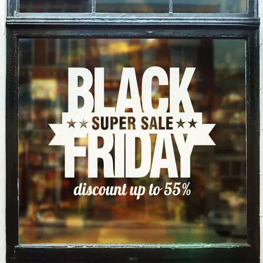 Αυτοκόλλητο Εκπτώσεων Black Friday 28 50cm X 37cm