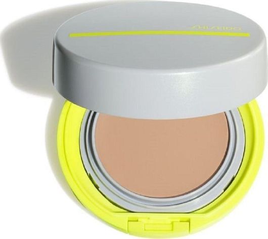 Αντηλιακό Προσώπου Shiseido Sports BB Compact Αδιάβροχη Πούδρα SPF50 με Χρώμα Medium 12gr