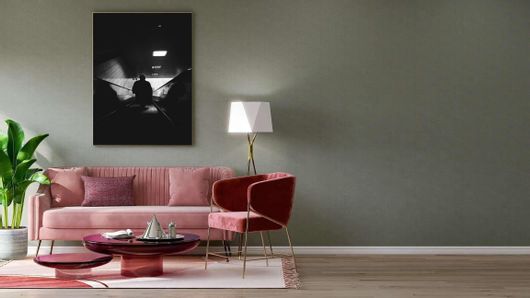 Πίνακας Μια Ασπρόμαυρη Φωτογραφία Ενός Άνδρα σε Κυλιόμενη Σκάλα 50x80cm