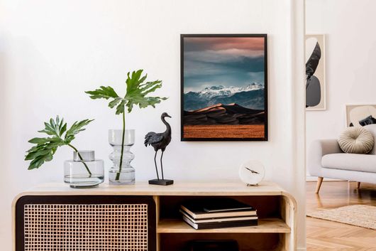 Πίνακας Μια Οροσειρά με Χιονισμένα Βουνά στο Βάθος 20x30cm