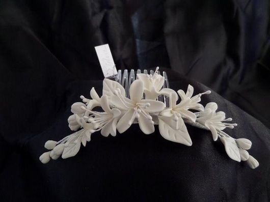 Νυφική Κουάφ Χτενάκι Κ283 με Λουλούδια