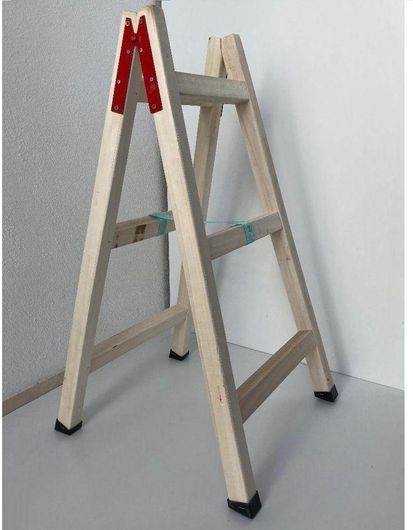 Σκάλα Ξύλινη 1.00m 3 Σκαλοπάτια