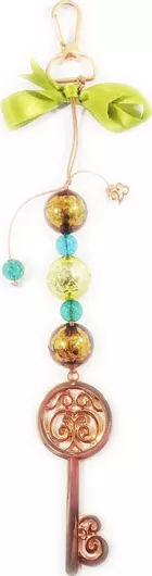 Γούρι Mbs Μεταλλικό Κλειδί Γυάλινες Πέτρες Πράσινο Φιόγκος