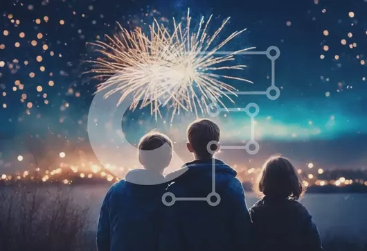 Intra Συλλεκτικό Ξύλινο Παζλ Plywood  4mm - Παιδιά που παρακολουθούν επίδειξη πυροτεχνημάτων τη νύχτα Σε Ξύλινο Κουτί - Διαστάσεις Puzzle: 10x10 cm – 25 κομμάτια