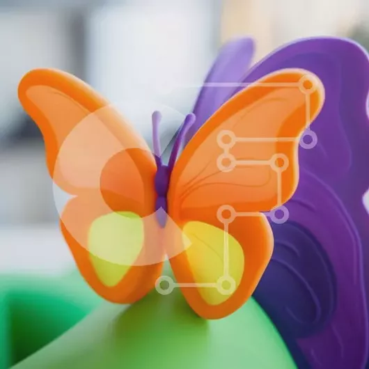 Intra Συλλεκτικό Ξύλινο Παζλ Plywood  4mm - Πολύχρωμες πεταλούδες παιχνιδιών σε πλαστικό φόντο Σε Ξύλινο Κουτί - Διαστάσεις Puzzle: 10x10 cm – 25 κομμάτια