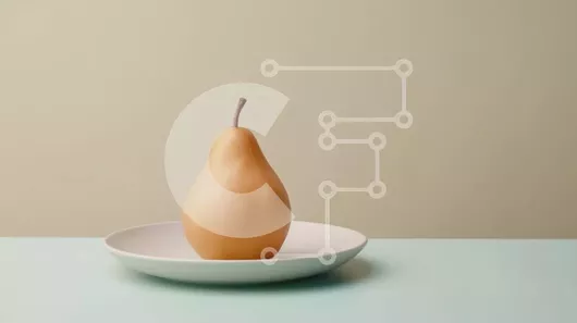 Intra Συλλεκτικό Ξύλινο Παζλ Plywood  4mm - Φρέσκο ​​και ώριμο αχλάδι σε ένα άσπρο πιάτο Σε Ξύλινο Κουτί - Διαστάσεις: 10x10 cm – 25 κομμάτια