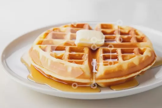 Intra Συλλεκτικό Ξύλινο Παζλ Plywood  4mm - Λαχταριστή βάφλα με βούτυρο και σιρόπι σφενδάμου Σε Ξύλινο Κουτί - Διαστάσεις: 10x10 cm – 25 κομμάτια