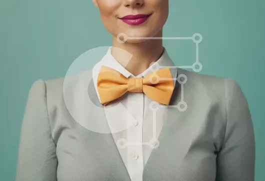 Intra Συλλεκτικό Ξύλινο Παζλ Plywood  4mm - Γυναίκα με γκρι κοστούμι και κίτρινο παπιγιόν Σε Ξύλινο Κουτί - Διαστάσεις Puzzle: 10x10 cm – 25 κομμάτια