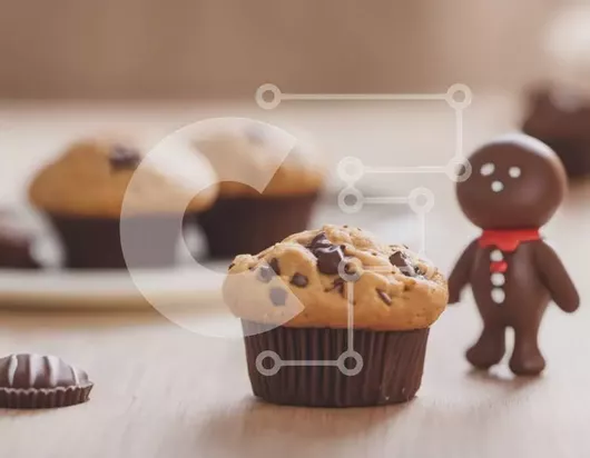 Intra Συλλεκτικό Ξύλινο Παζλ Plywood  4mm - Παιχνίδι Gingerbread Man με Cupcakes και καραμέλες σοκολάτας Σε Ξύλινο Κουτί - Διαστάσεις: 10x10 cm – 25 κομμάτια