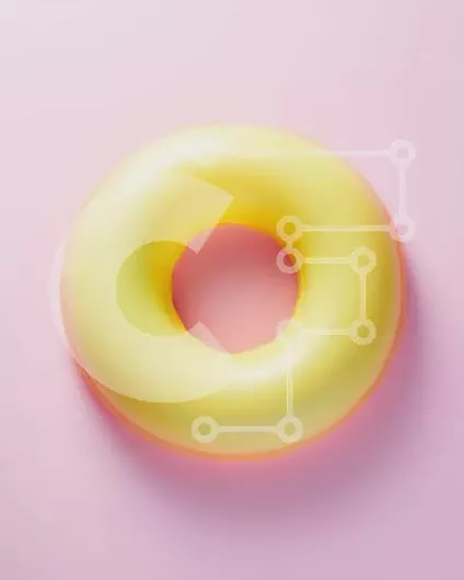 Intra Συλλεκτικό Ξύλινο Παζλ Plywood  4mm - Κίτρινο φουσκωτό δαχτυλίδι πισίνας σε σχήμα ντόνατς σε ροζ φόντο Σε Ξύλινο Κουτί - Διαστάσεις Puzzle: 10x10 cm – 25 κομμάτια