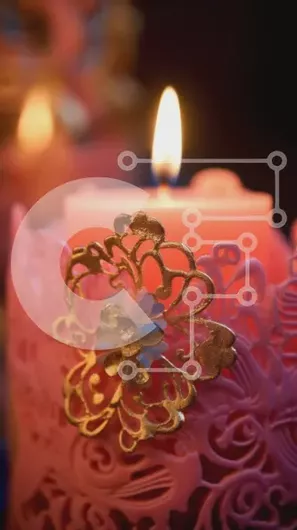 Intra Συλλεκτικό Ξύλινο Παζλ Plywood  4mm - Καλλιτεχνικό ροζ κερί με χρυσό Floral σχέδιο Σε Ξύλινο Κουτί - Διαστάσεις Puzzle: 10x10 cm – 25 κομμάτια