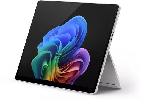 Microsoft Surface Pro 11 Copilot+ 5G 13'' 16GB / 256GB Qualcomm CPU Windows 11 Pro Platinum