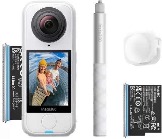 Insta360 X4 Air Action Camera 8K Λήψης 360° Υποβρύχια Starter Bundle με Οθόνη Αφής 2.5" & Wi-Fi Λευκό